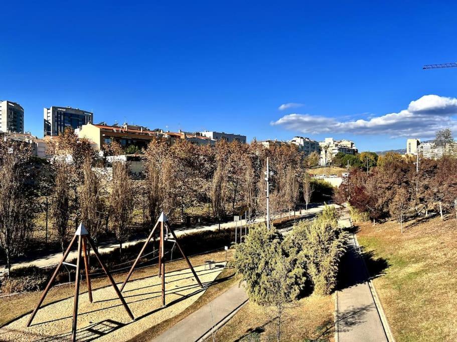 Acogedor Apartamento Entero Daire Terrassa Dış mekan fotoğraf